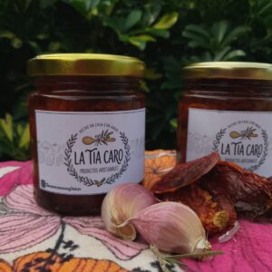 Tomates deshidratados en conserva